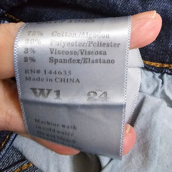 Kancan Miranda Distressed Raw Hem Skinny Crop Jeans Sz 24 - Picture 10 of 10